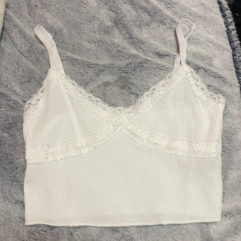 cute white with lace crop top, never worn but doesn’t have tags